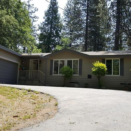 Explore Amador And Calaveras County. West Point Exterior photo
